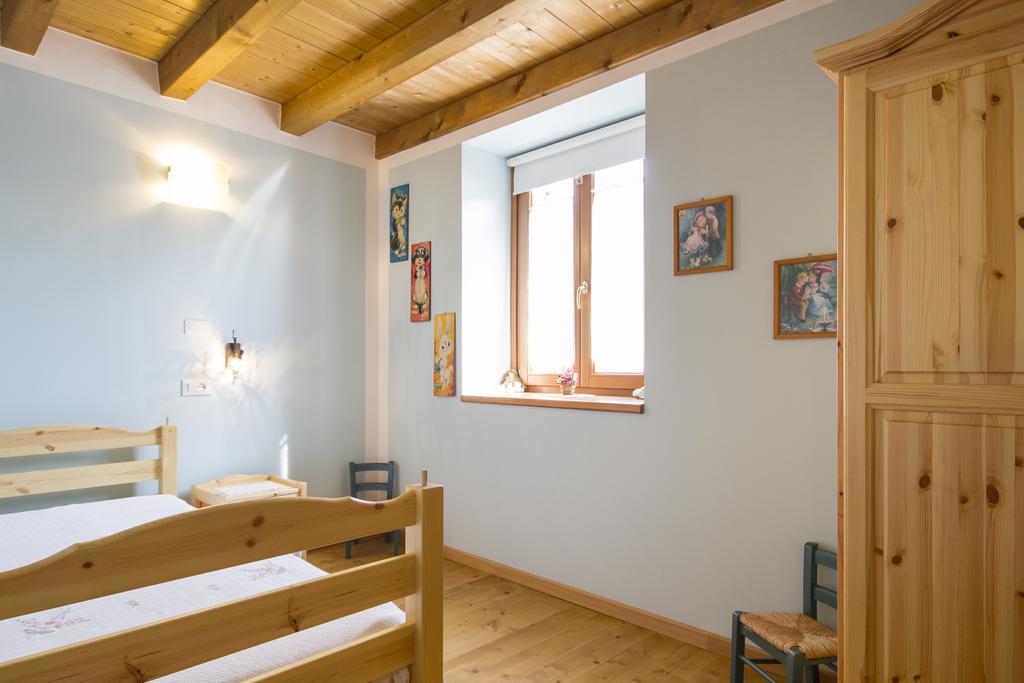 Casa Delle Noci Βίλα Grimacco Δωμάτιο φωτογραφία